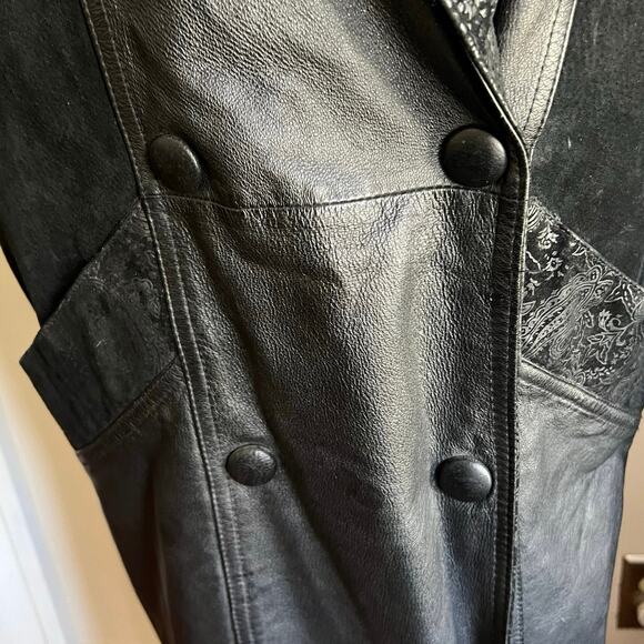 Vintage 80s/90s Wilsons Leather Maxi Trench Coat Embossed Paisley Braid Trim - Picture 14 of 17